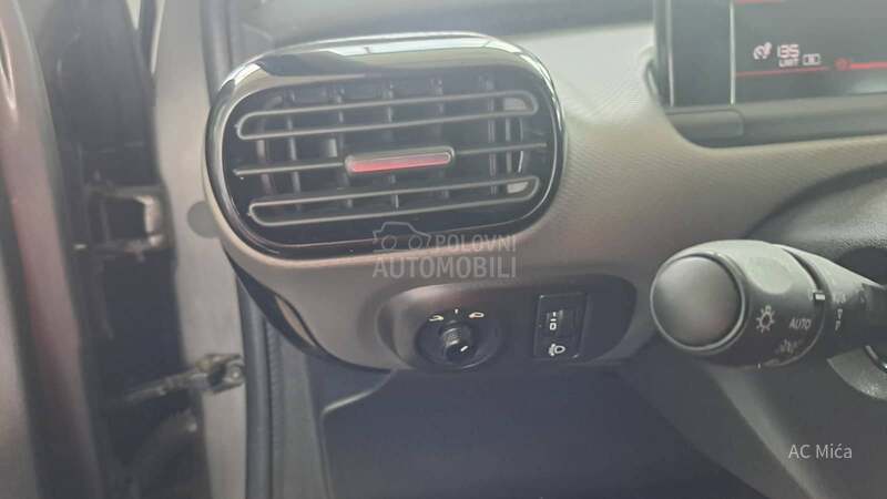 Citroen C4 Cactus 1.2 PURE NAV ALU LED