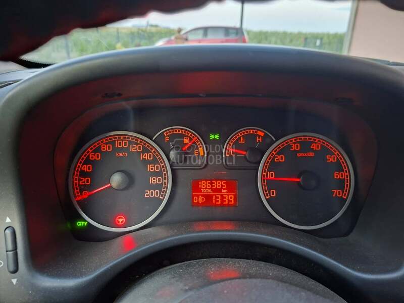 Fiat Punto clasic 1.2 TNG