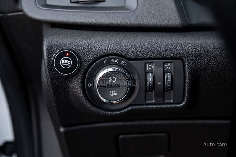 Opel Astra J 1.4 TURBO ENJOY