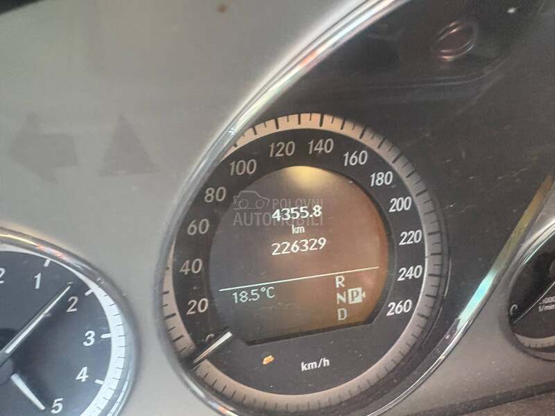 Mercedes Benz E 350 
