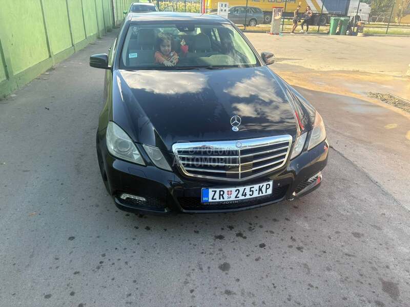 Mercedes Benz E 350 