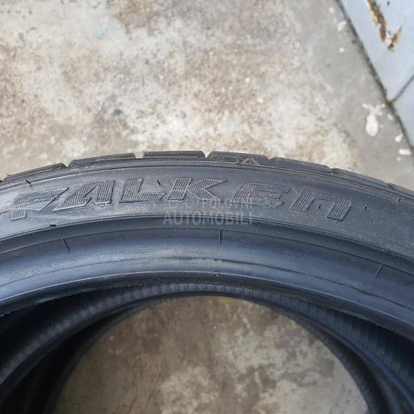 Falken 215/35 R19 Letnja