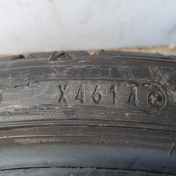 Falken 215/35 R19 Letnja