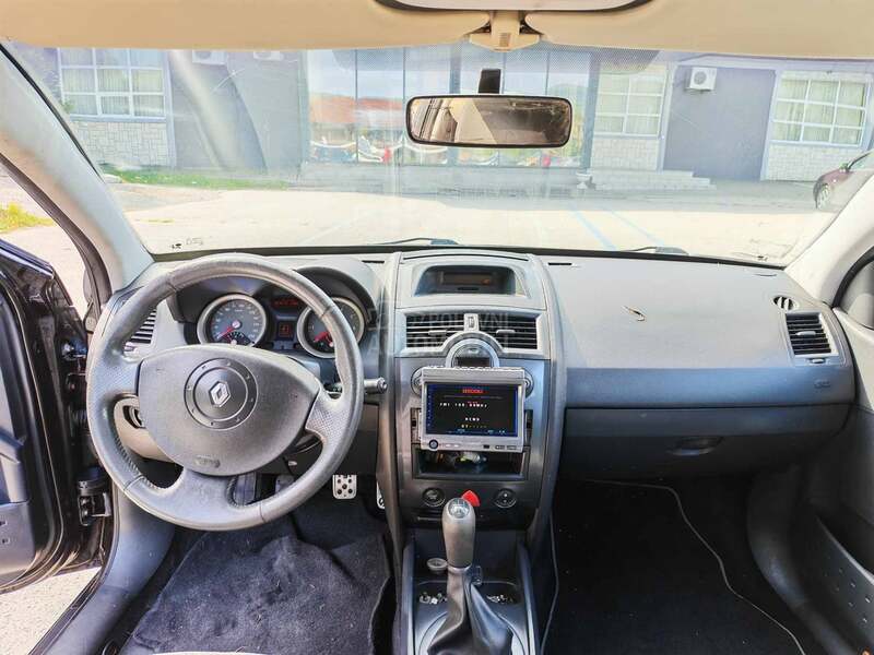 Renault Megane II 1.6 16v