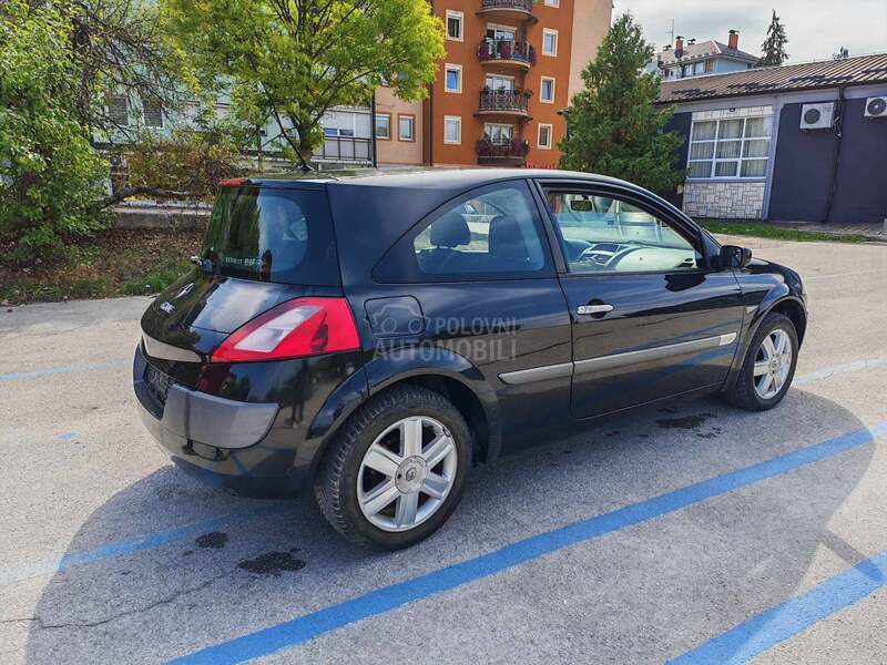 Renault Megane II 1.6 16v