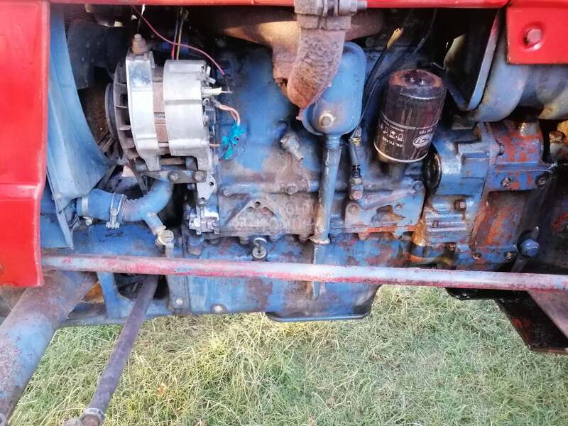 Universal 445