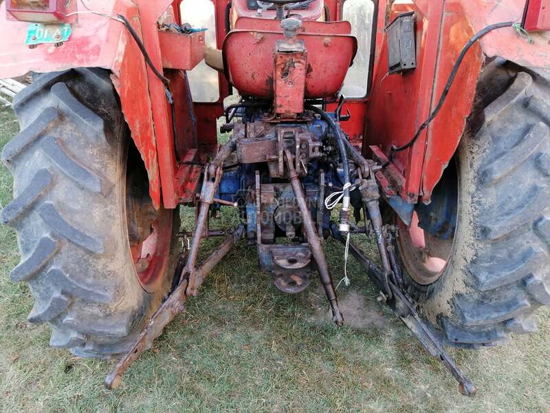 Universal 445