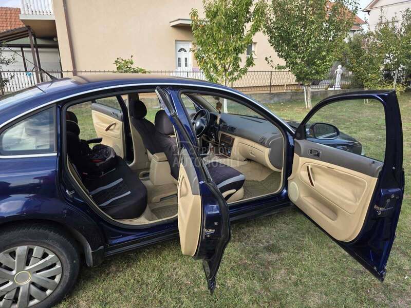 Volkswagen Passat B5.5 