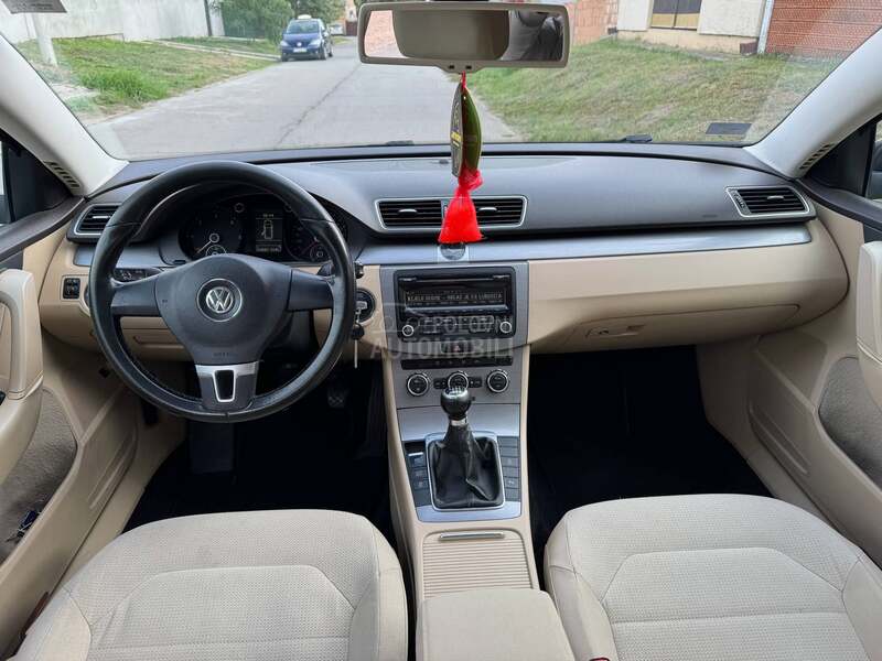 Volkswagen Passat B7 2.0Tdi T I P-T O P
