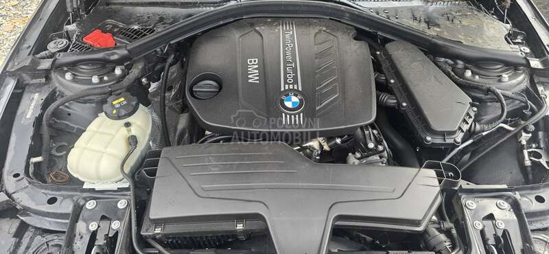 BMW 318 d  A U T O M
