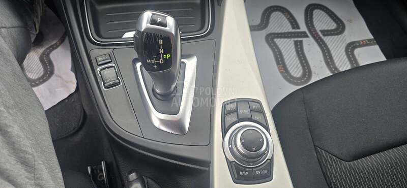 BMW 318 d  A U T O M