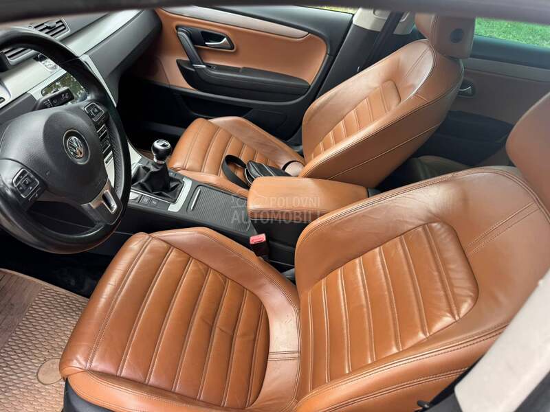 Volkswagen Passat CC T0P ponuda