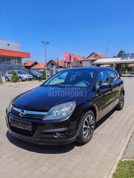 Opel Astra H 