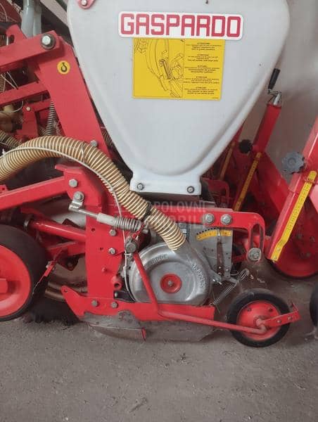 Gaspardo 6 redna sejalica
