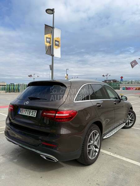 Mercedes Benz GLC 250 4MATIC AMG
