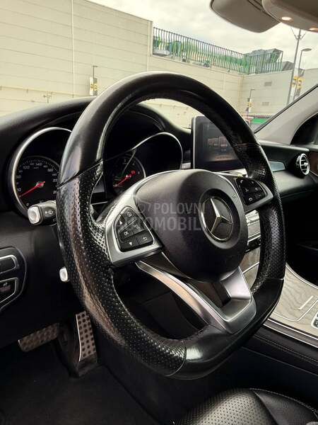 Mercedes Benz GLC 250 4MATIC AMG