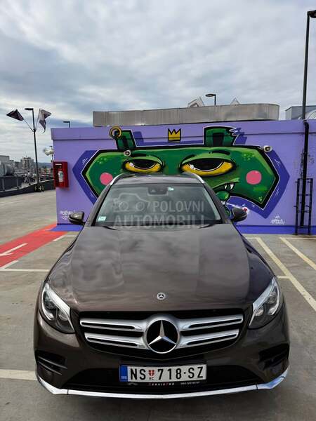 Mercedes Benz GLC 250 4MATIC AMG