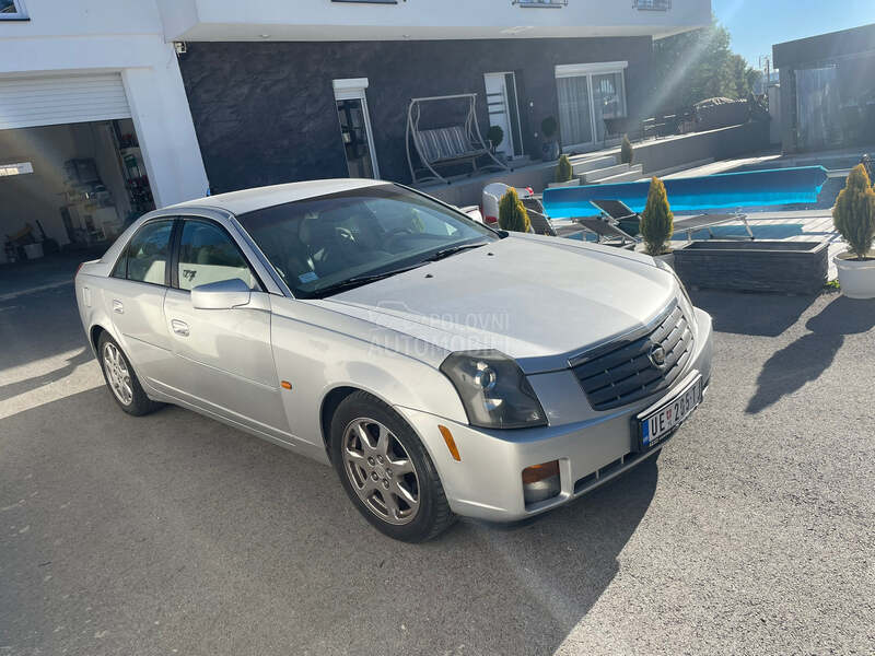Cadillac CTS luxury