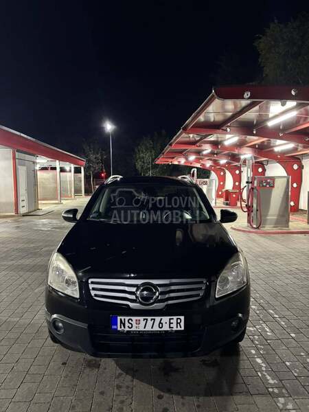 Nissan Qashqai + 2 1.5 dci