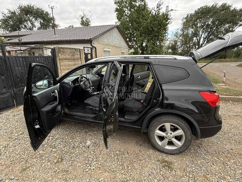 Nissan Qashqai + 2 1.5 dci