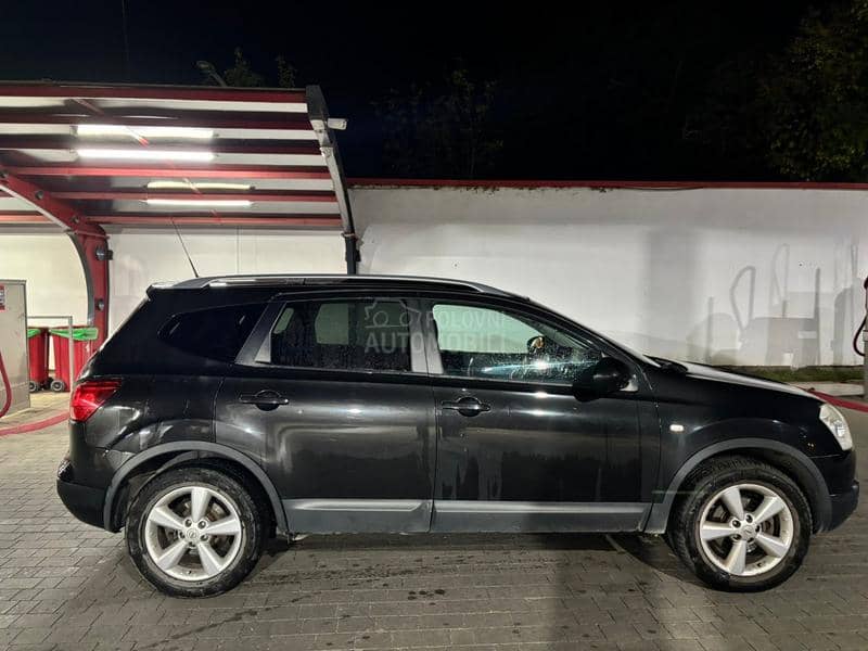 Nissan Qashqai + 2 1.5 dci