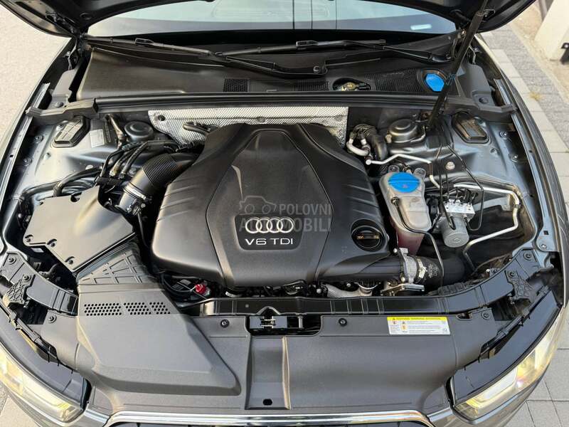 Audi A5 3.0 TDI V6 quattro S