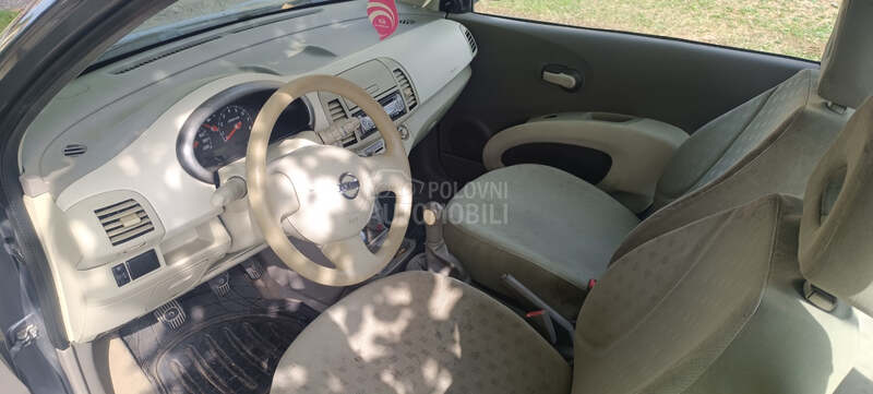 Nissan Micra 
