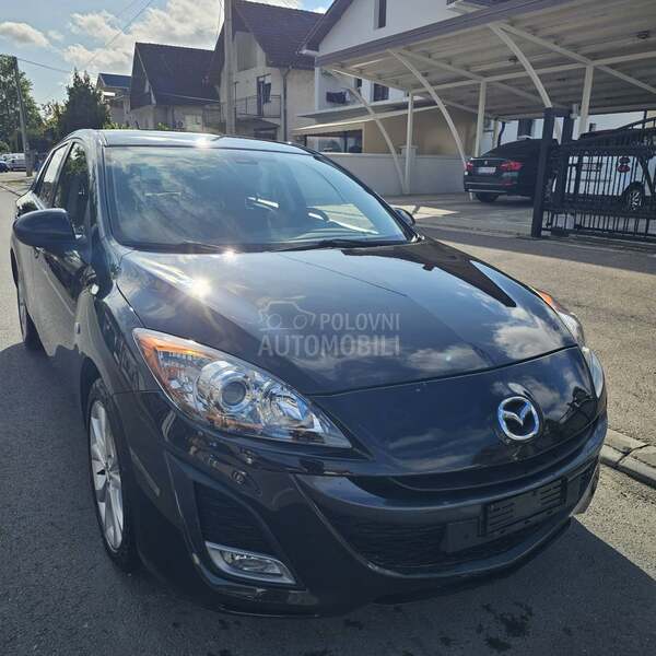 Mazda 3 T O P