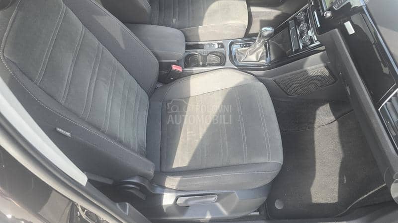 Volkswagen Touran 1.6 TDI DSG