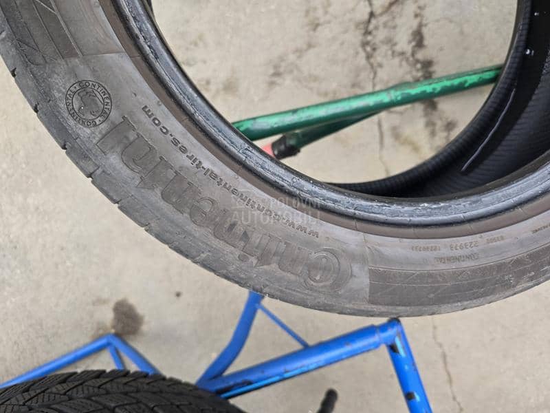 Continental 215/50 R17 Letnja