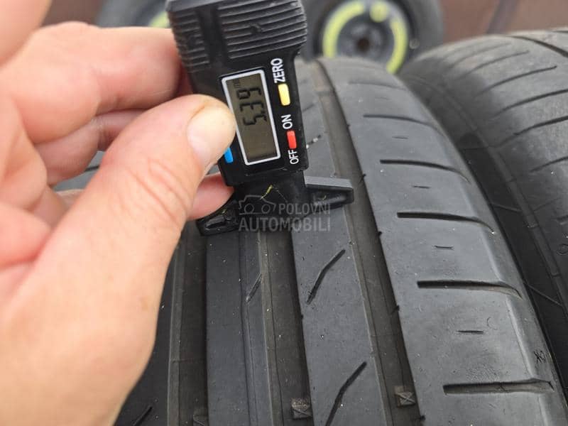 Continental 215/50 R17 Letnja