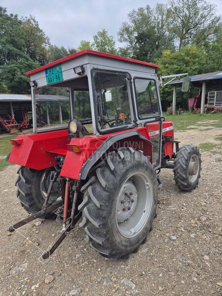 Massey Ferguson 254s