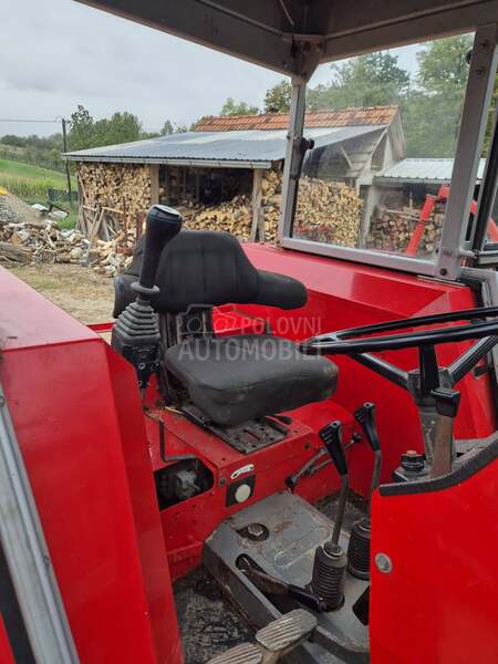 Massey Ferguson 254s