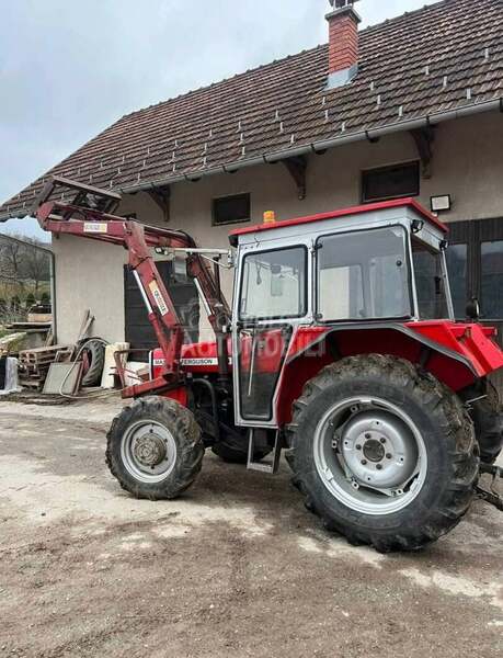 Massey Ferguson 254s