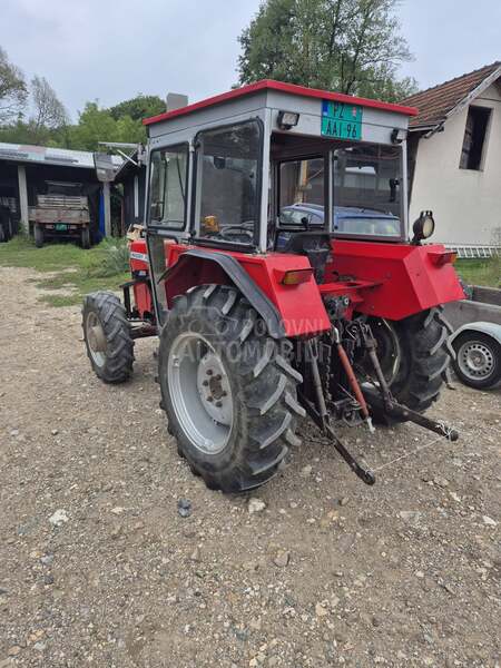 Massey Ferguson 254s