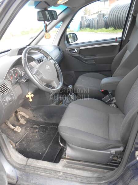 Opel Meriva 1,8