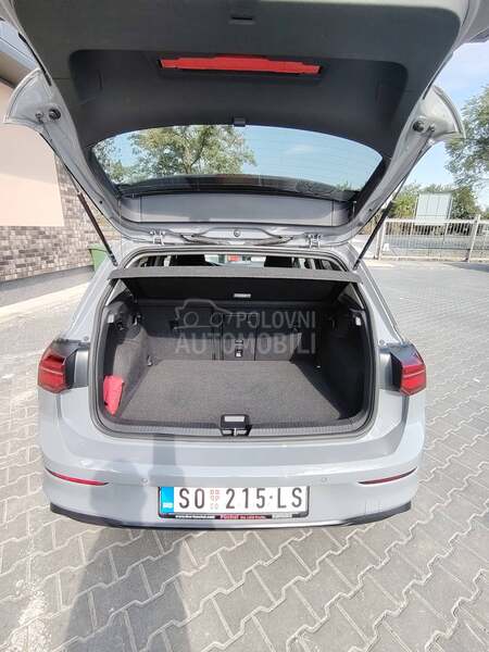 Volkswagen Golf 8 2.0 TDI