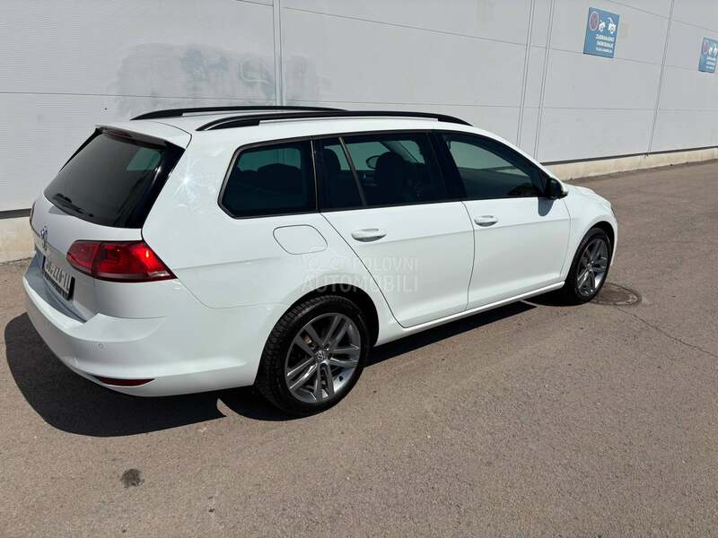 Volkswagen Golf 7 1.4 TSI COMFORTLINE