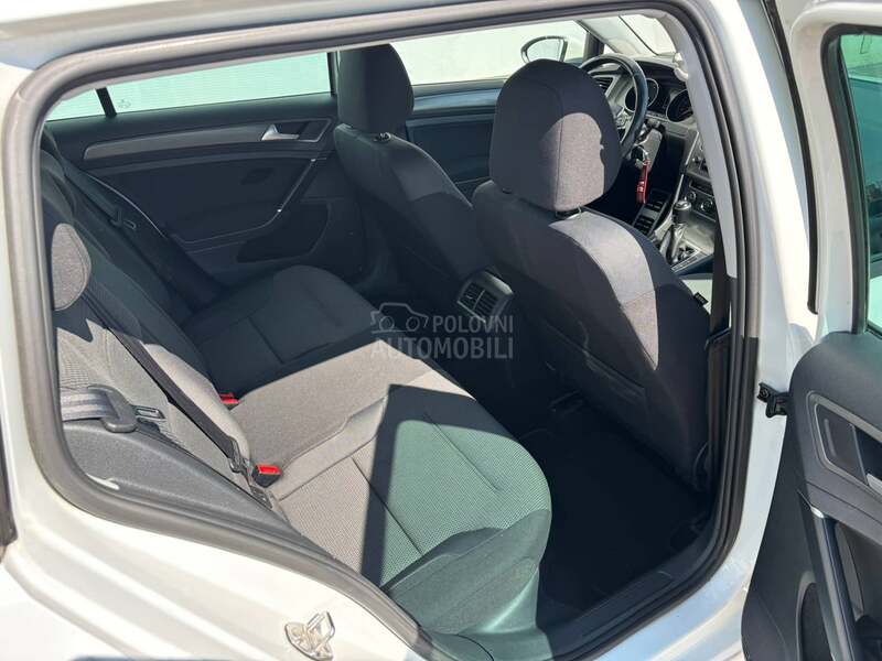 Volkswagen Golf 7 1.4 TSI COMFORTLINE