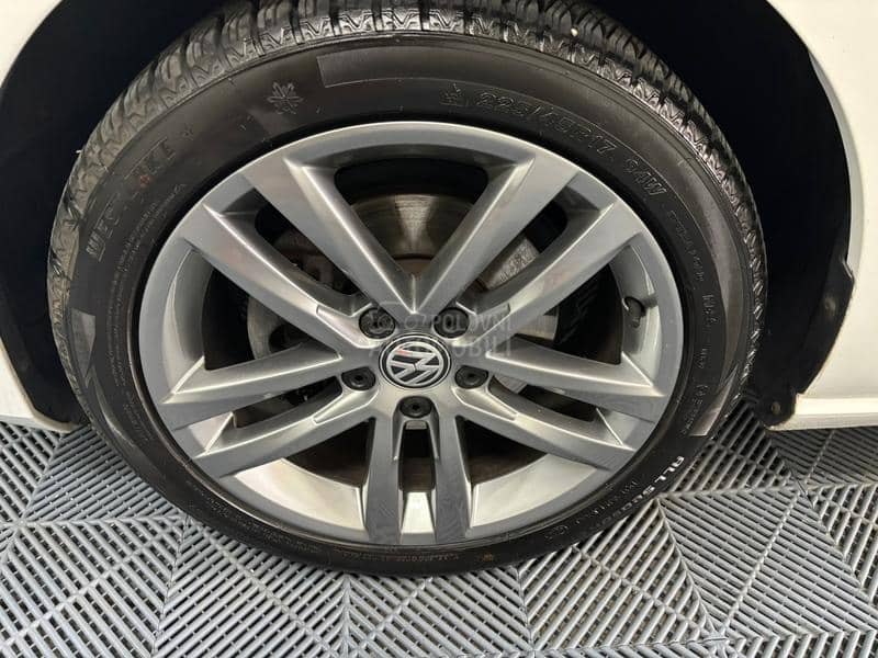 Volkswagen Golf 7 1.4 TSI COMFORTLINE
