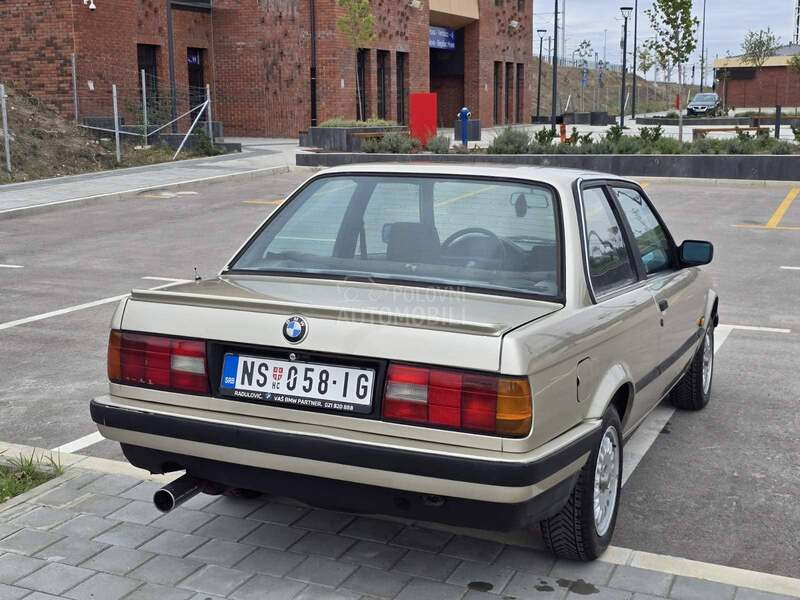 BMW 316 