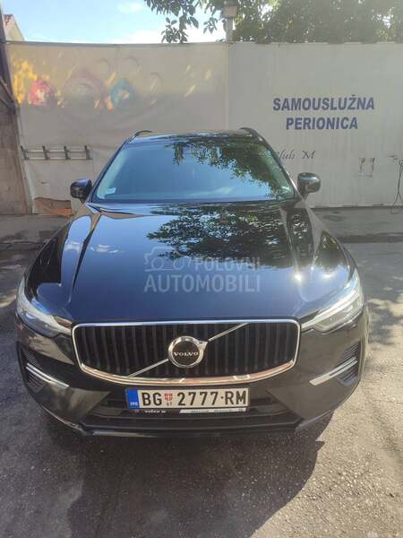 Volvo XC60 B4 Momentum 2022