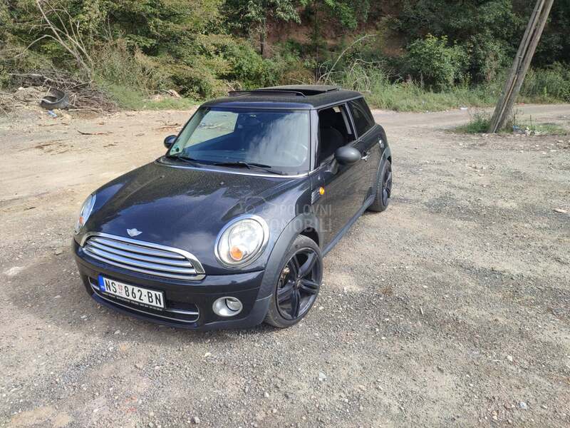 MINI Cooper 