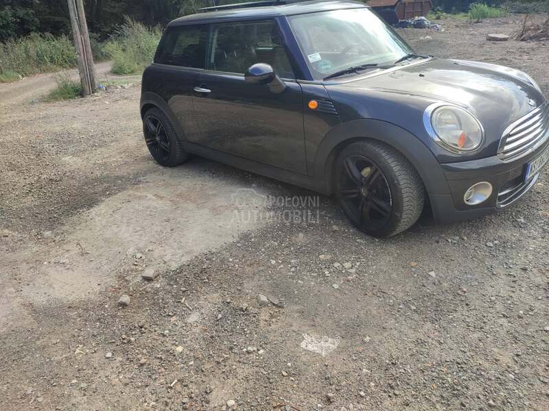 MINI Cooper 