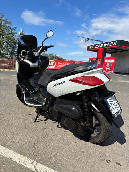 Yamaha xmax