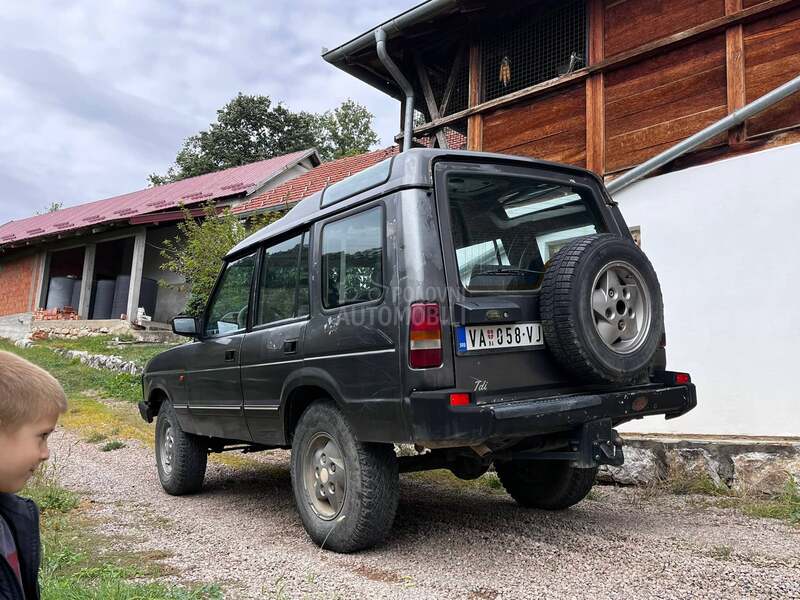 Land Rover Discovery 