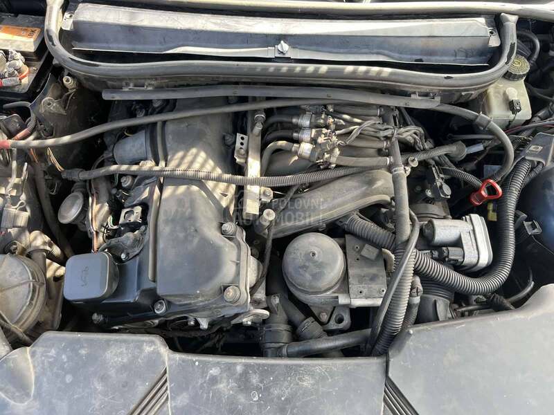 BMW 318 2.0i