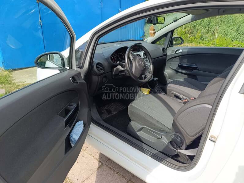 Opel Corsa D 1.3mjt