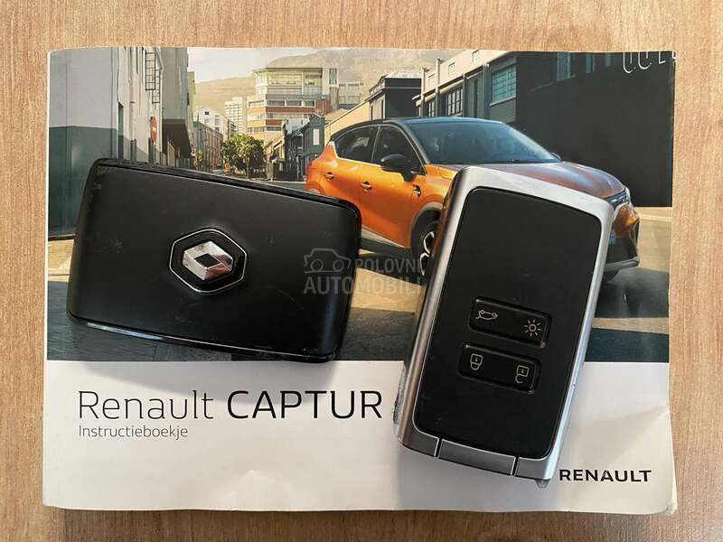 Renault Captur 1.3 TCe INTENS AUT