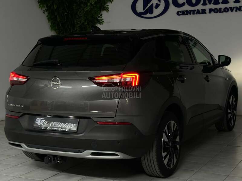 Opel Grandland X 1.2 INNOVATION